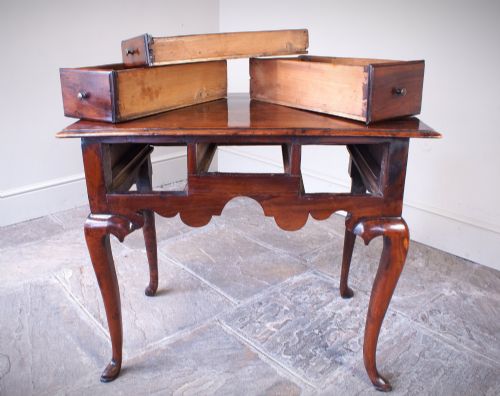 18THCENTURY YEW WOOD LOWBOY - ADDITIONAL PHOTO 2