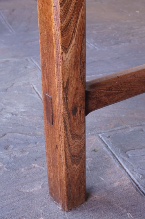 19TH CENTURY ELM FARMHOUSE TABLE - ADDITIONAL PHOTO 9