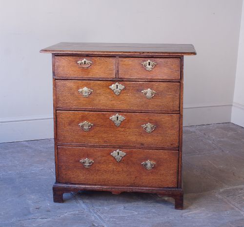 A Small Early 18th Century Oak Chest of Drawers.