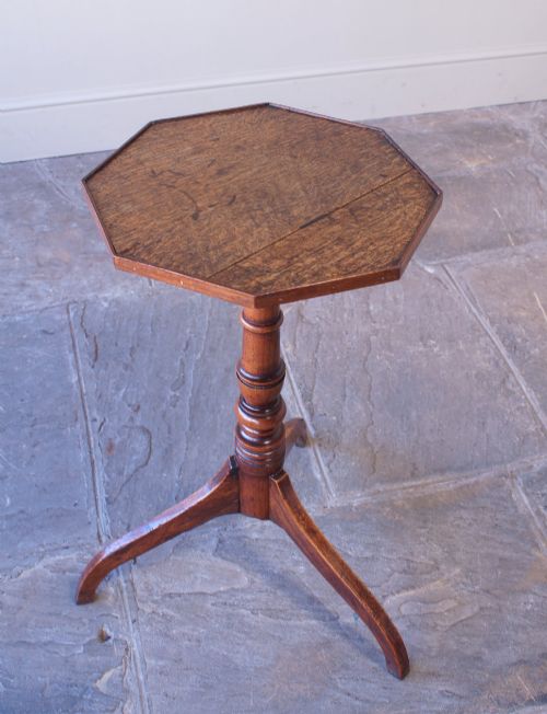 Georgian Oak and Elm Wine/lamp Table