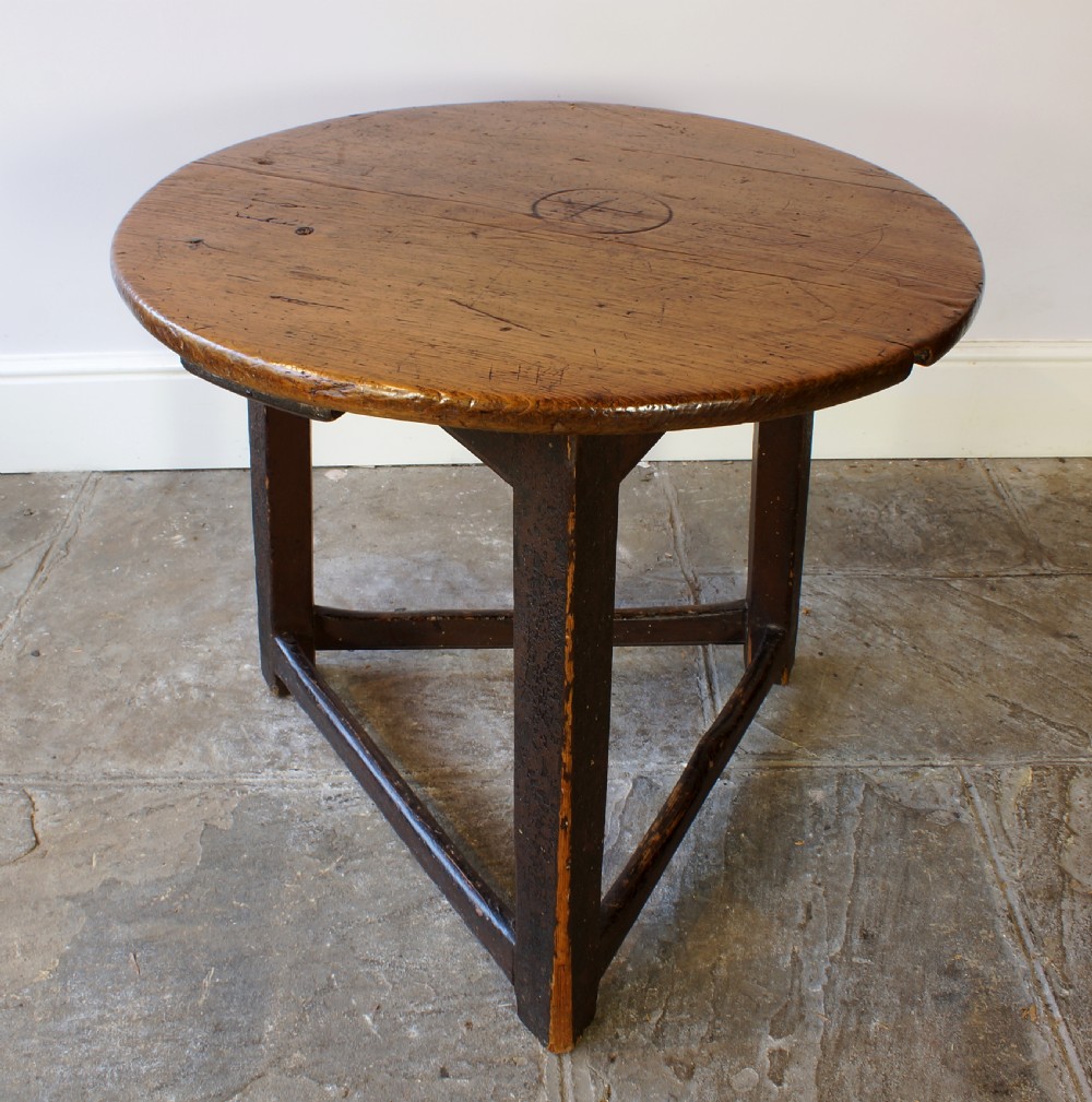 18th Century Pine Cricket Table View III