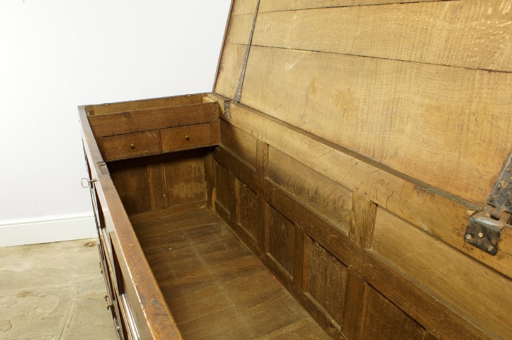 18th century Welsh mule chest. View VI