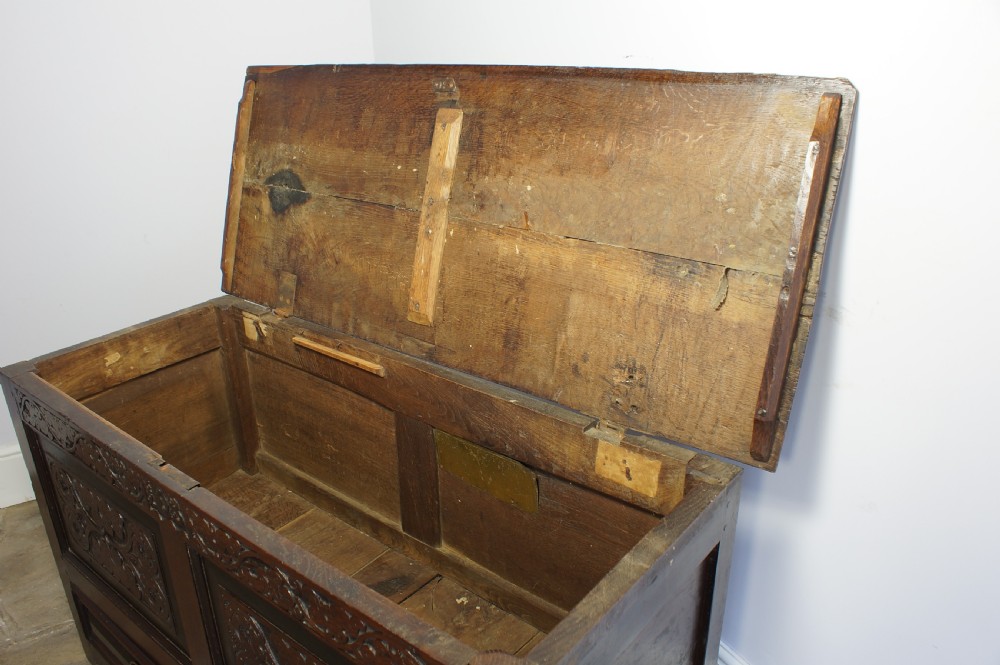 Early 18th Century Oak Mule Chest View VII