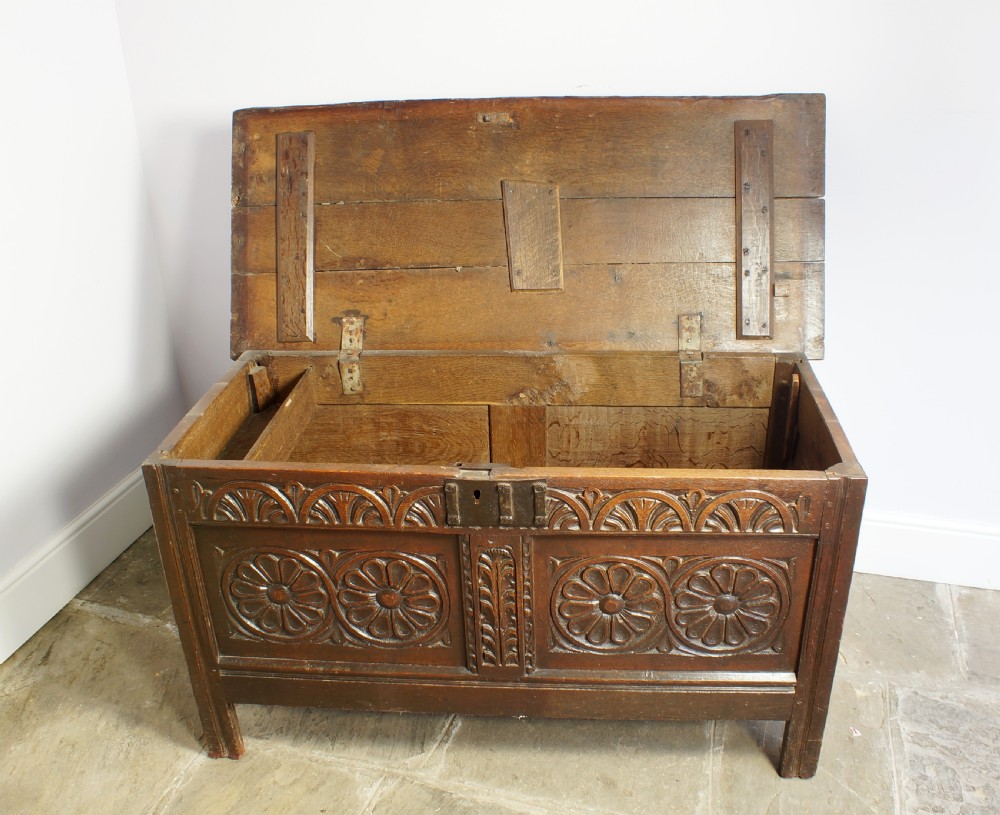 Early 17th century carved oak coffer View VI