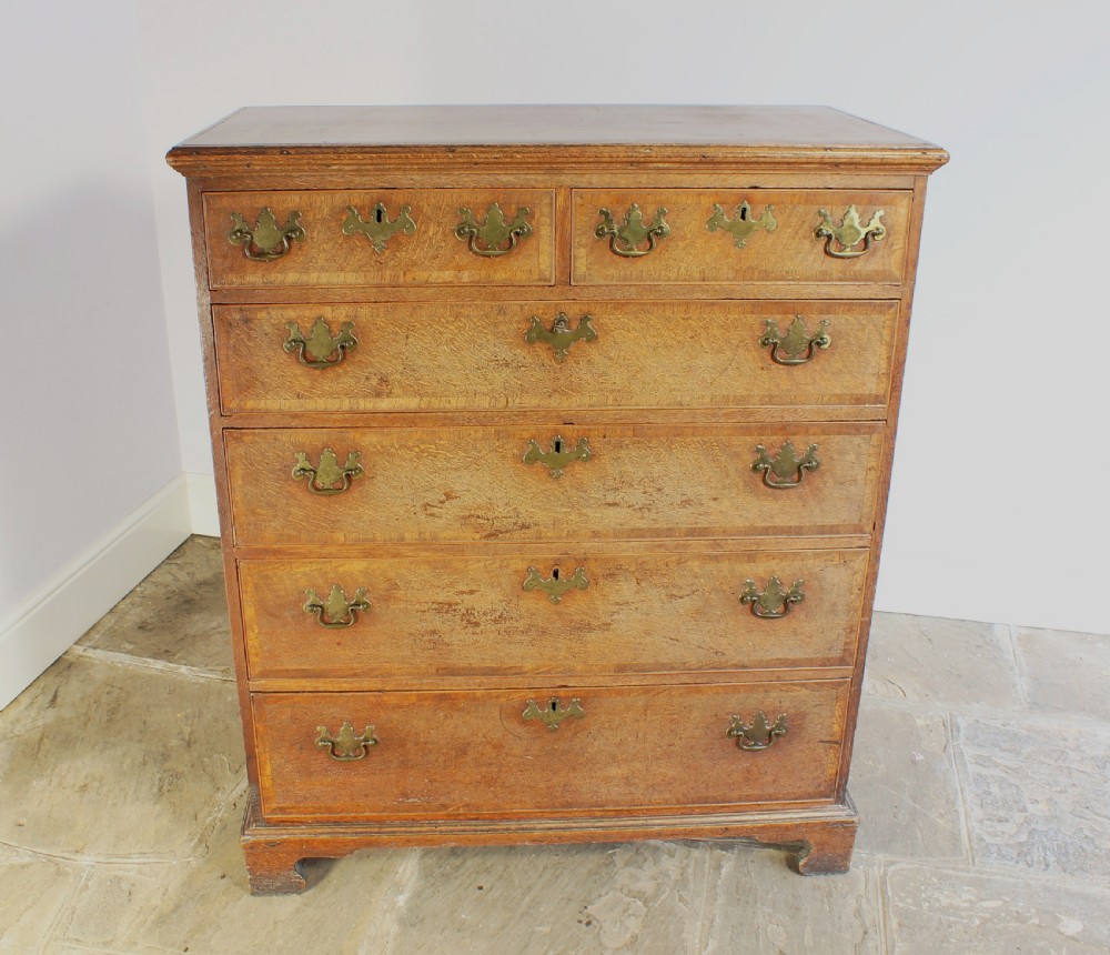 18th century oak chest of drawers. View VII