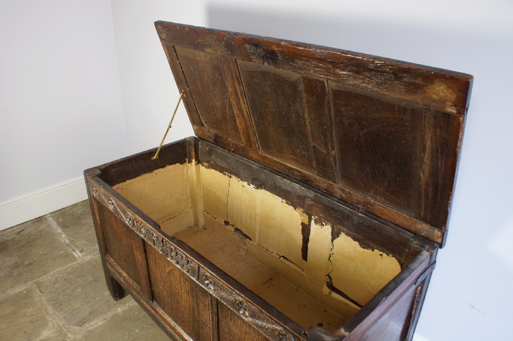 17th Century Oak Westmorland Coffer View V