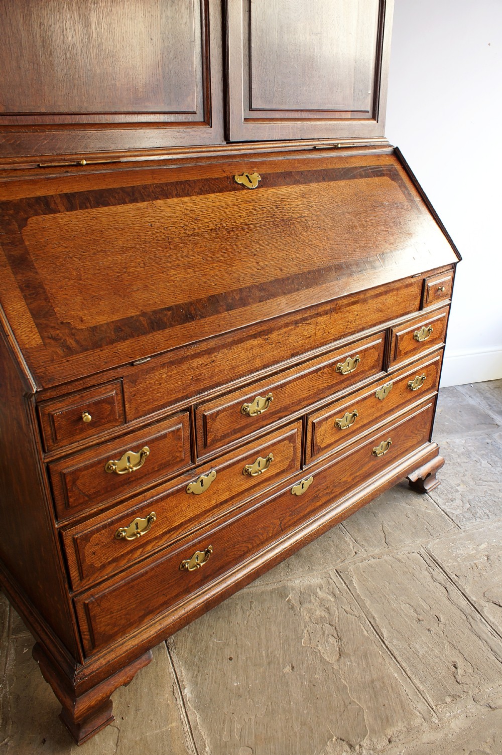 18th century oak Bureau Bookcase. View III