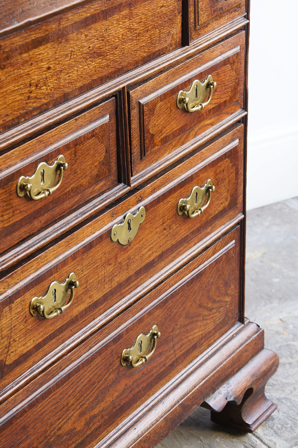 18th century oak Bureau Bookcase. View IV