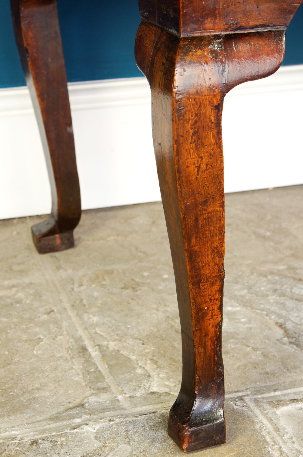 Fine early 18th century walnut chest on stand. View XVI