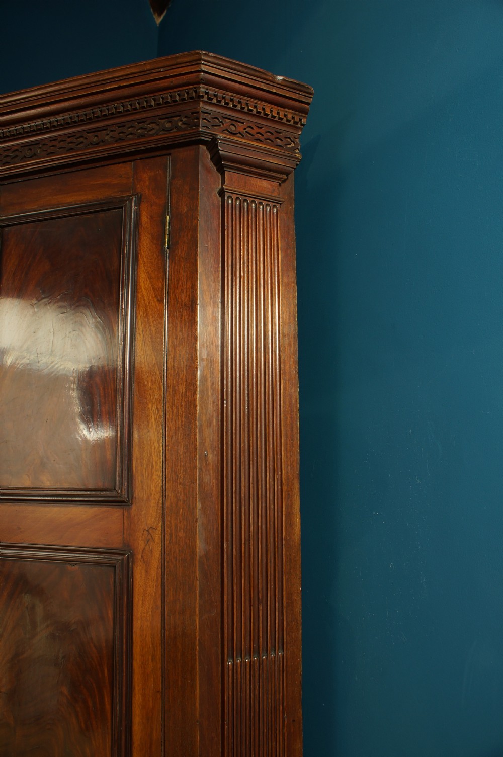 18th Century Mahogany Corner Cupboard. View IV