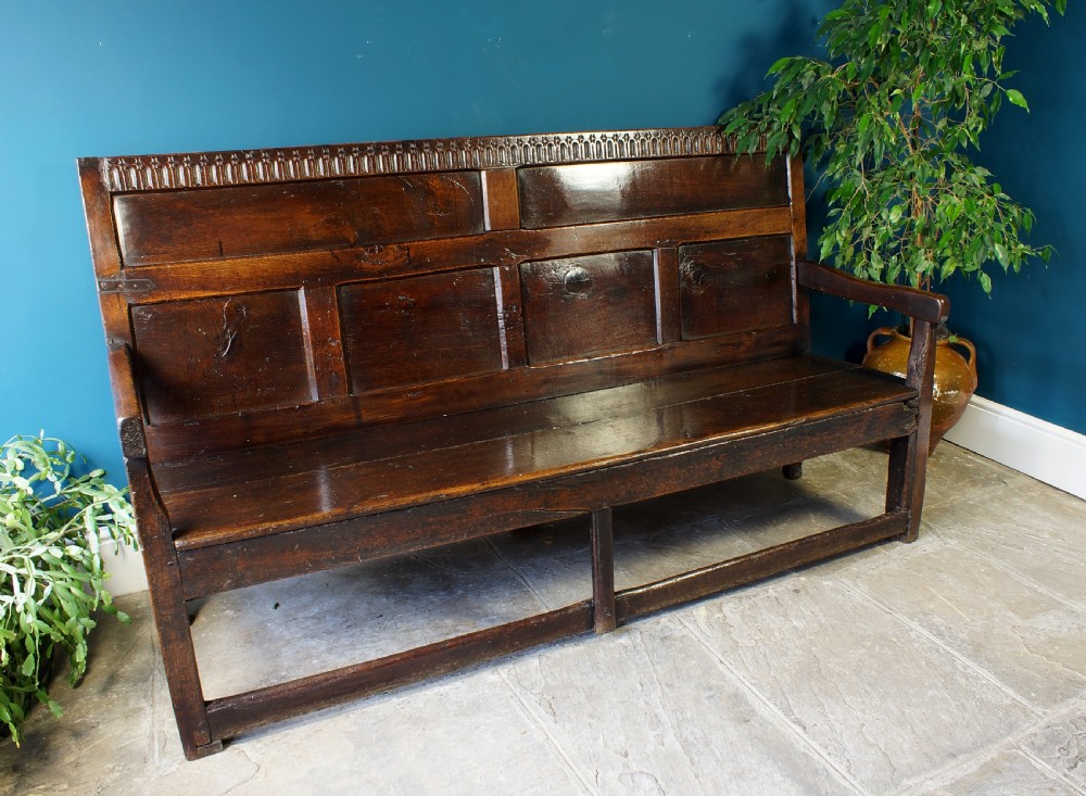 17th Century Oak Settle