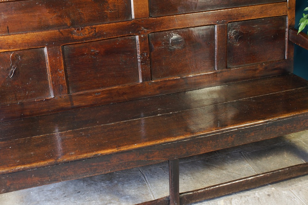 17th Century Oak Settle View VII