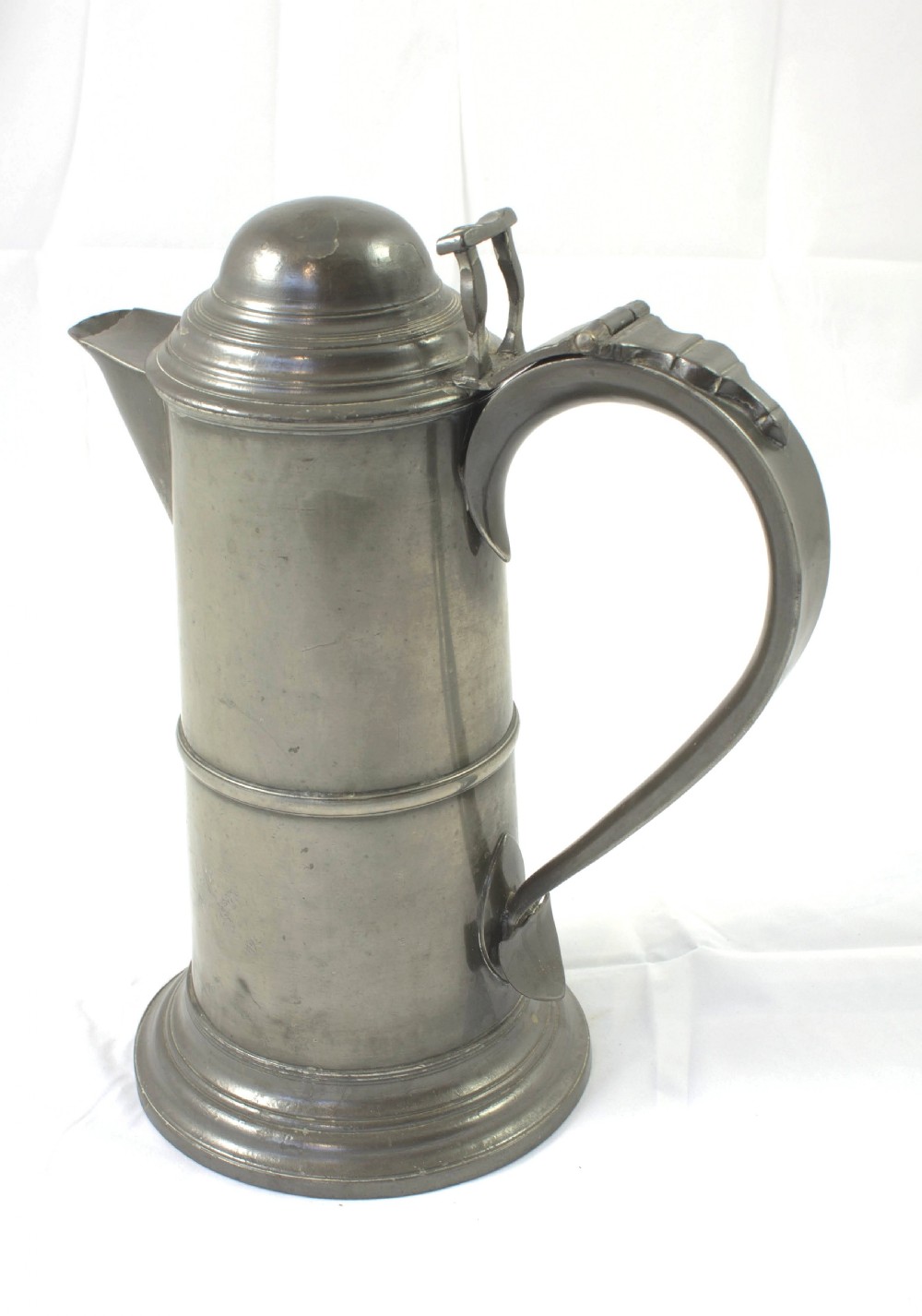 An Early 18th Century Pewter Flagon View III