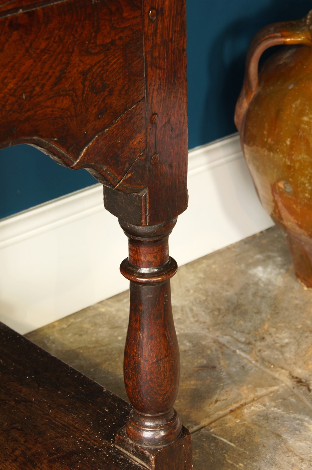 18th Century Montgomeryshire Oak Dresser and Rack View V