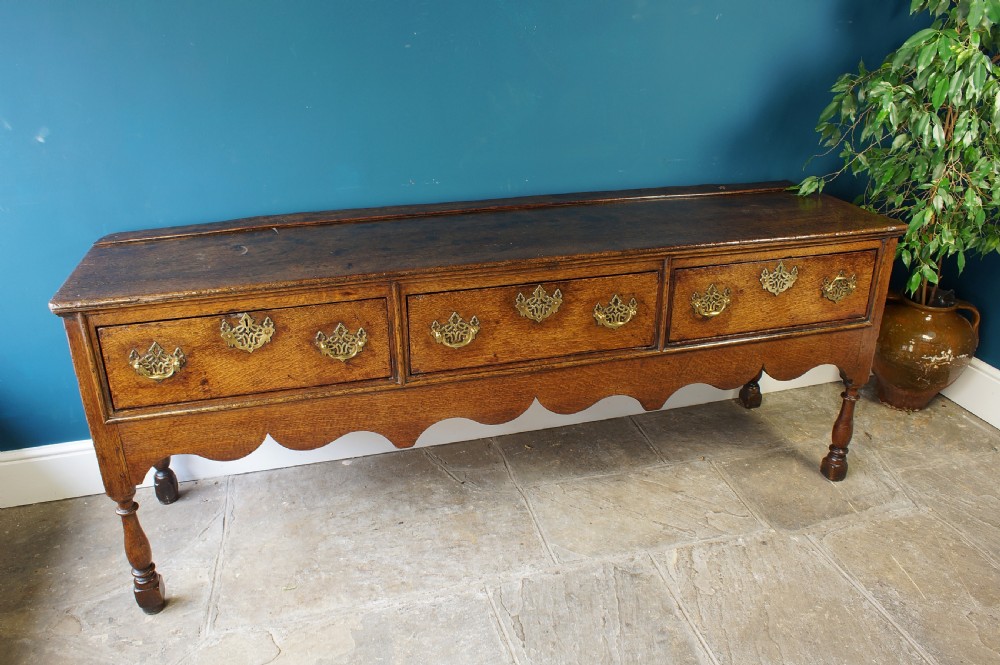 18th Century Oak Turned Leg Dresser Base View VI