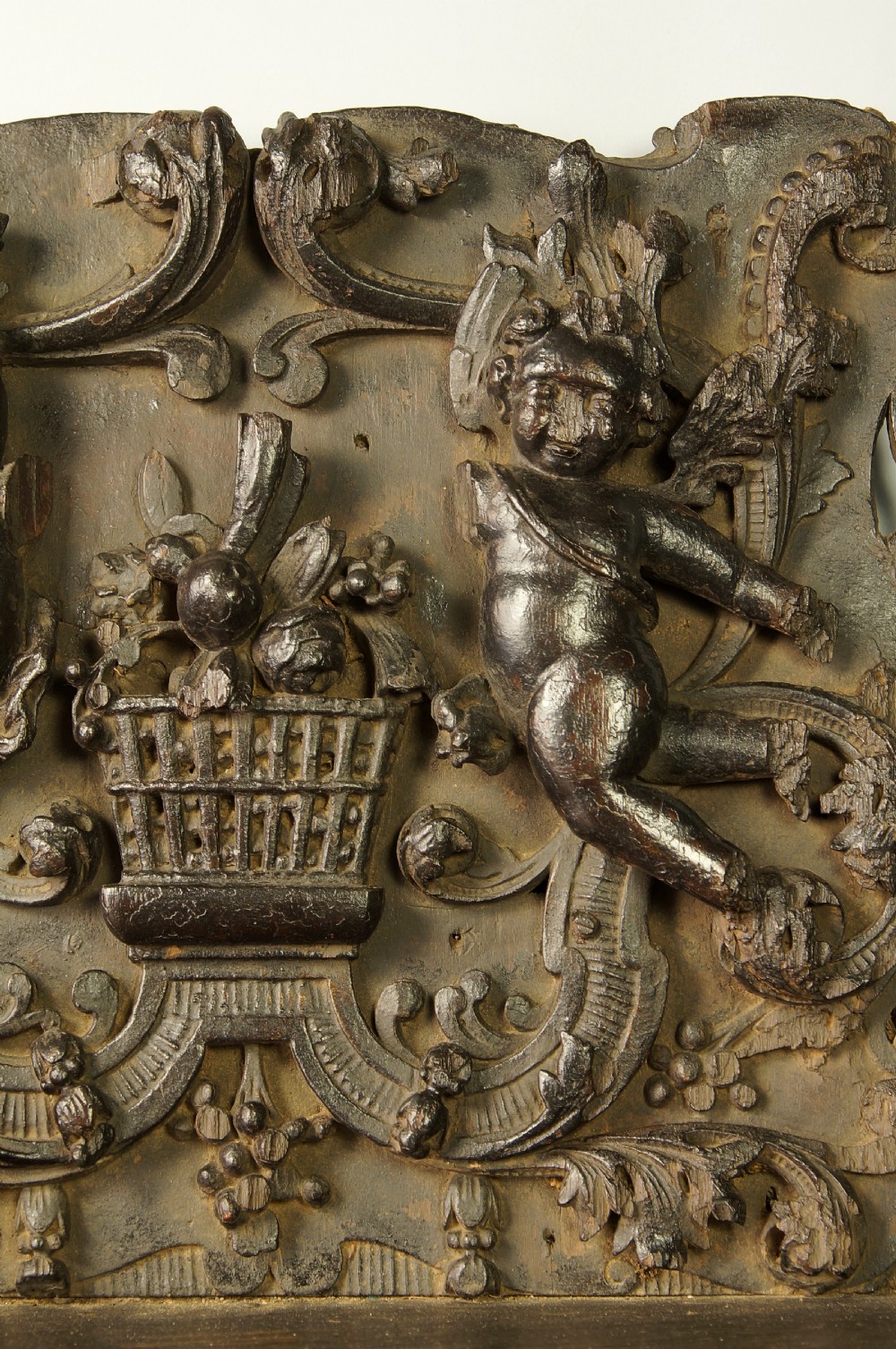 16th and 17th century carved oak alter View IV