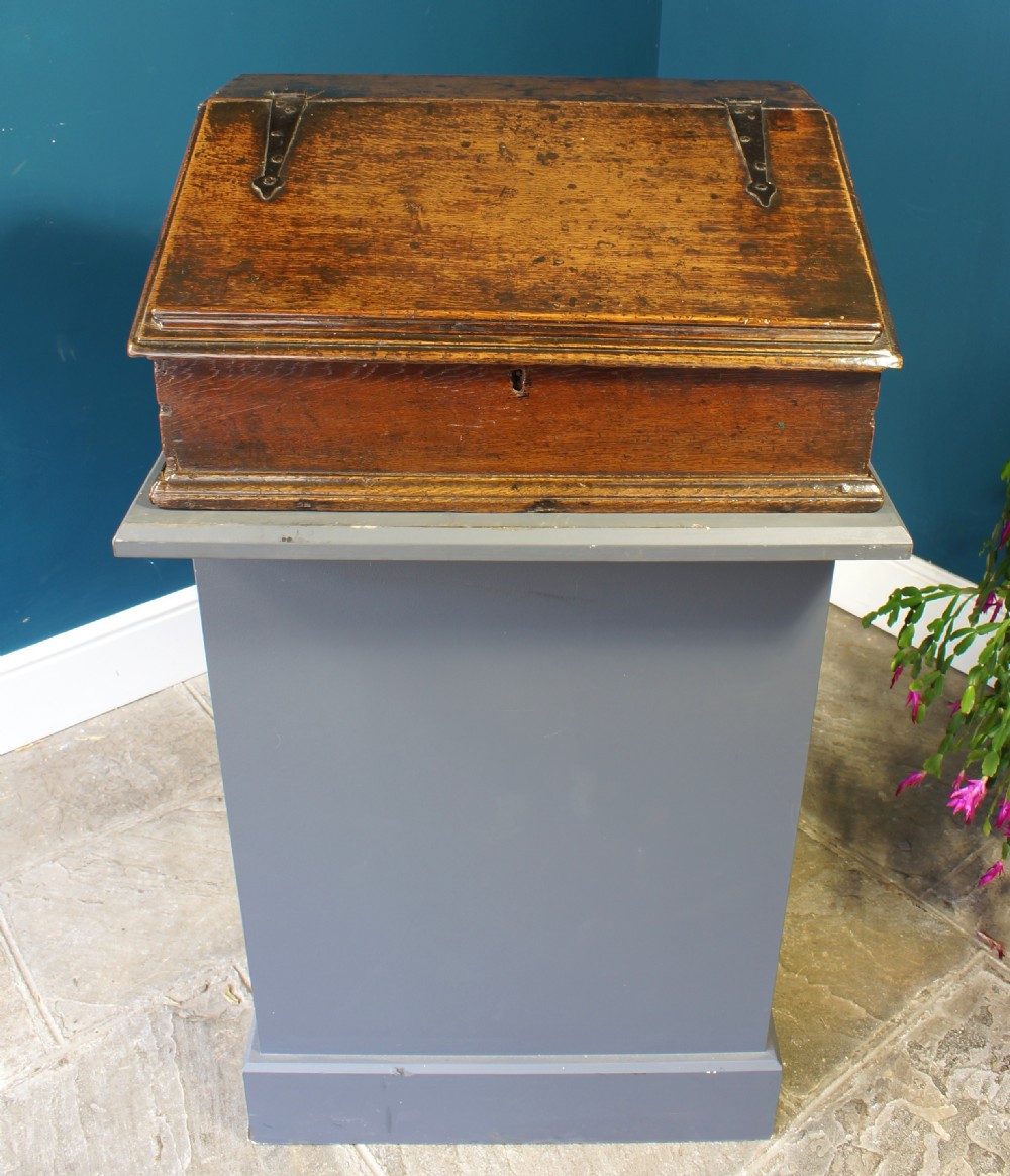 Oak Bible Box. View VI