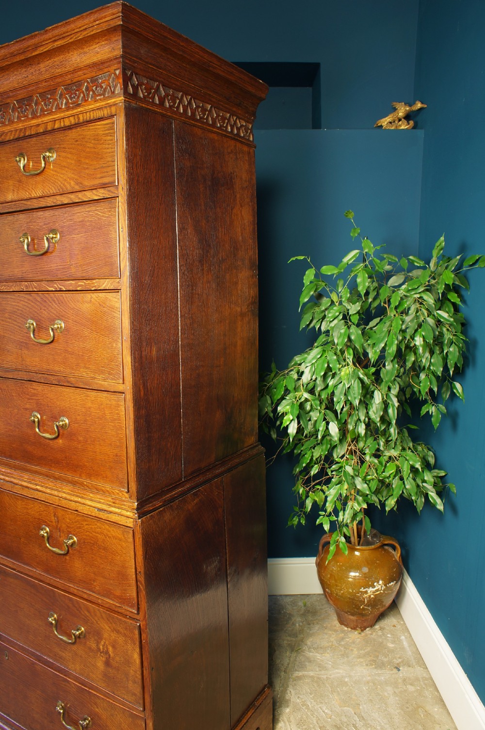 Georgian Oak Tallboy. View VI