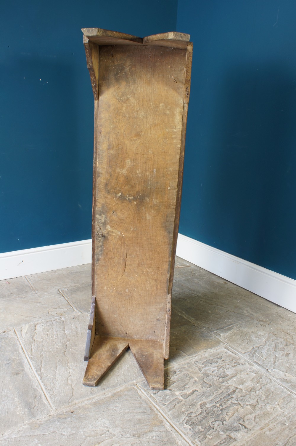 Early 17th Century Oak coffer. View V