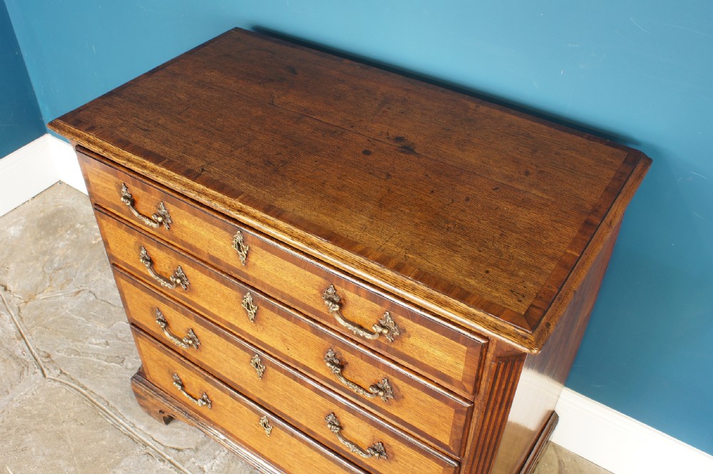 Small 18th Century Oak Chest of Drawers. View XI