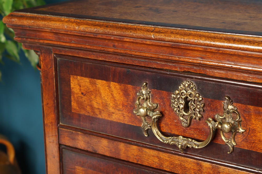 18th Century Walnut chest of drawers. View VII