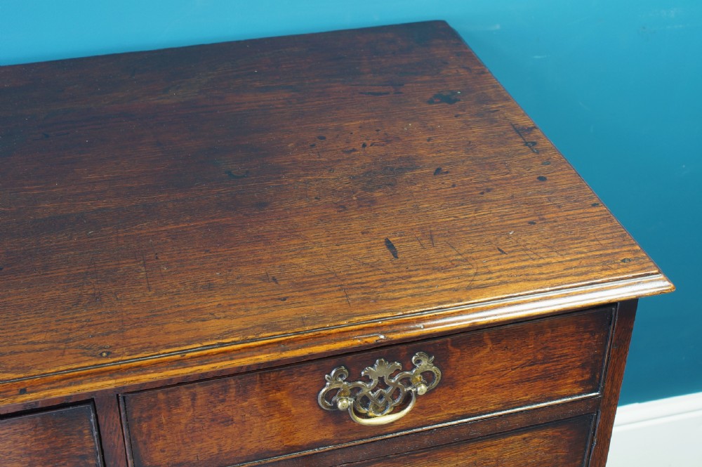 Small Oak Chest of Drawers View X