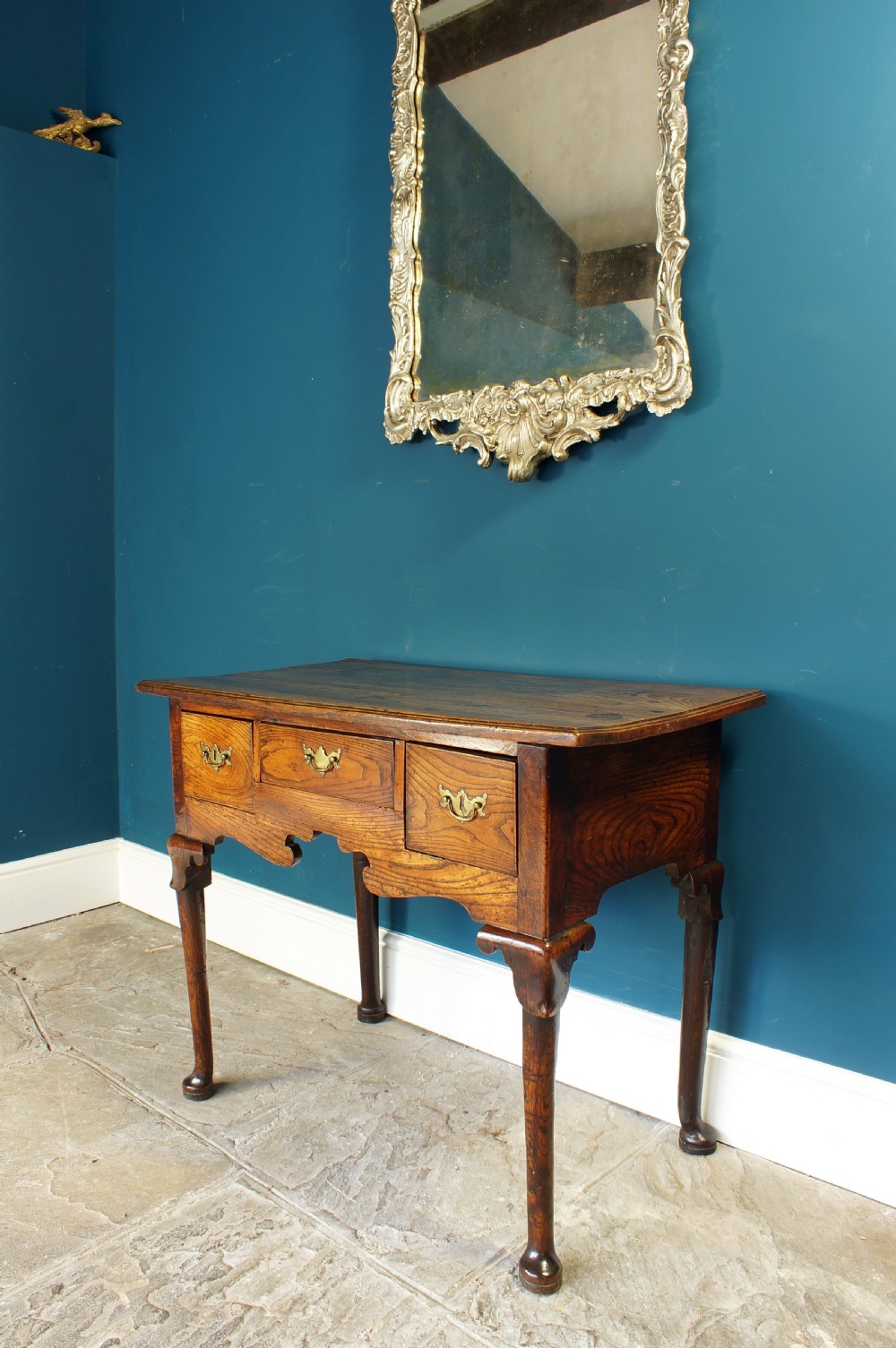 18th Century Elm and Oak Lowboy. View VIII