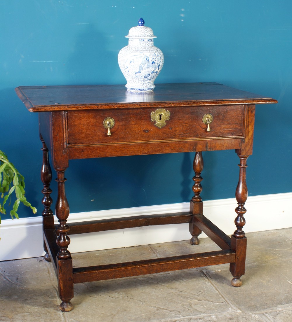 17th Century Oak side table. View IV