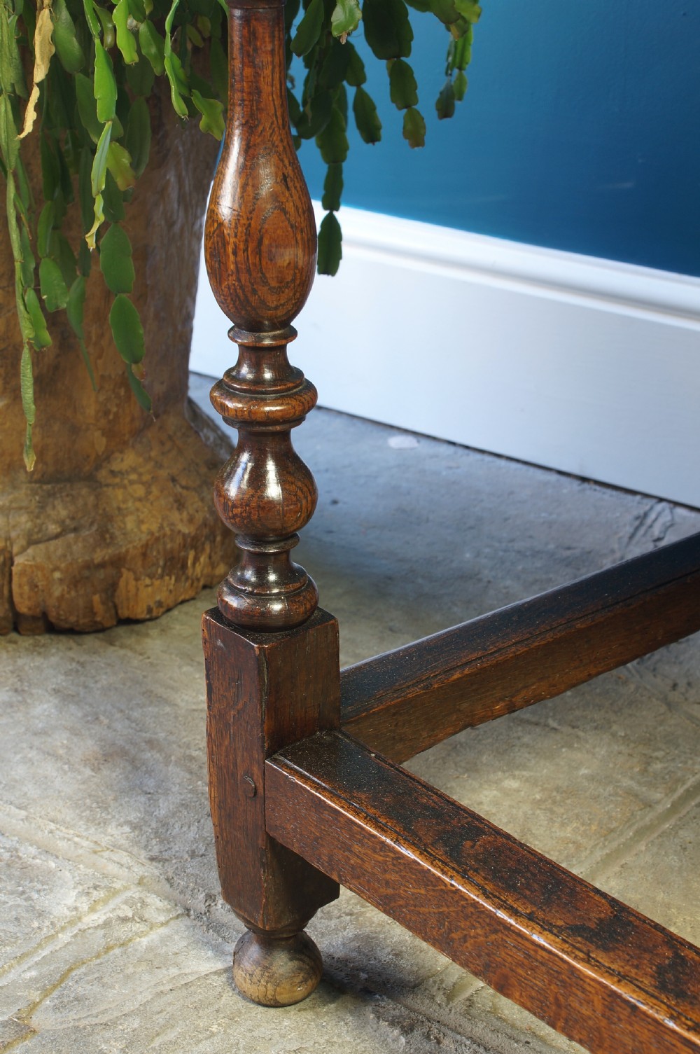 17th Century Oak side table. View XII