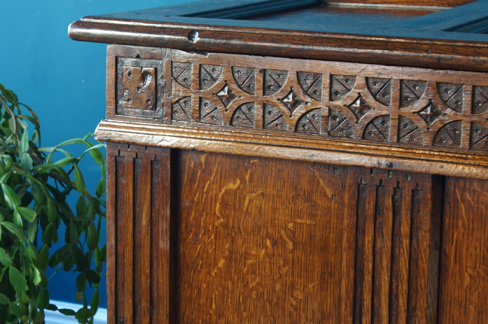 17th Century Oak Coffer. View XIII