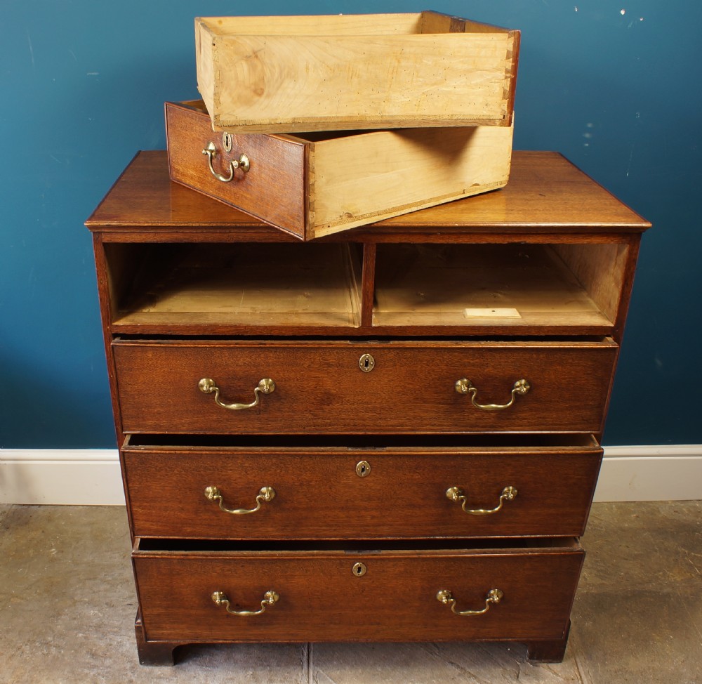 A Small Oak Chest of Drawers. View VI