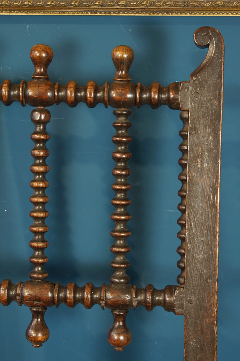 17th Century Derbyshire Chair. View VII