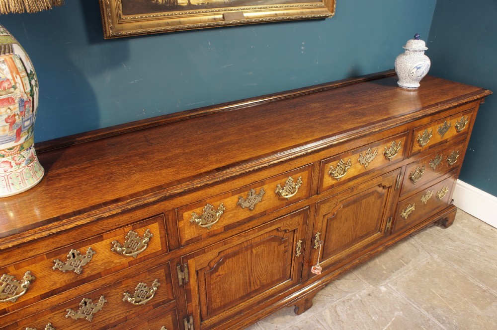 Large Georgian Dresser View VII