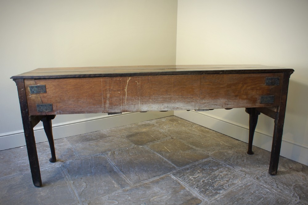 18th Century Oak  Cabriole legged Dresser. View VII