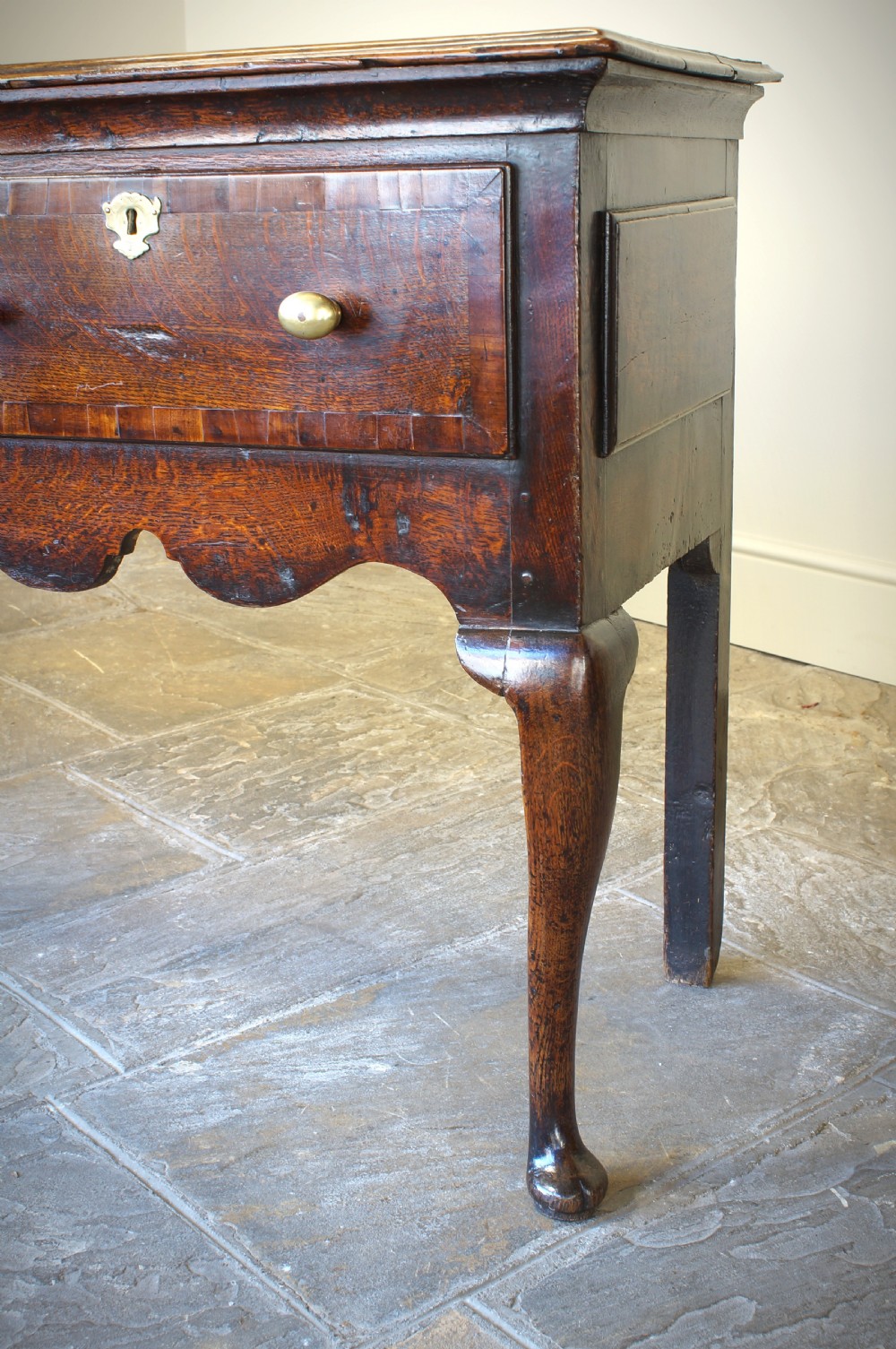 18th Century Oak  Cabriole legged Dresser. View XIII