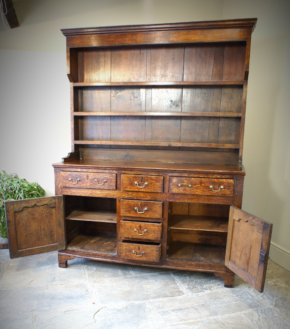 George III Oak Dresser And Rack View II