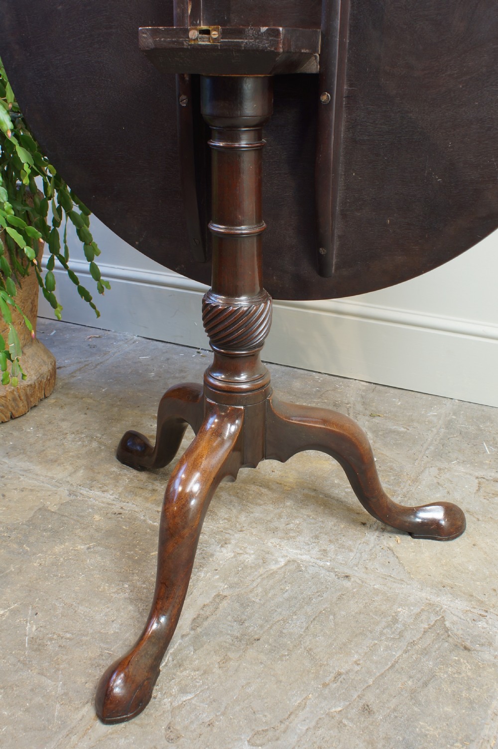 A Fine 18th Century Mahogany Tripod Table. View XI