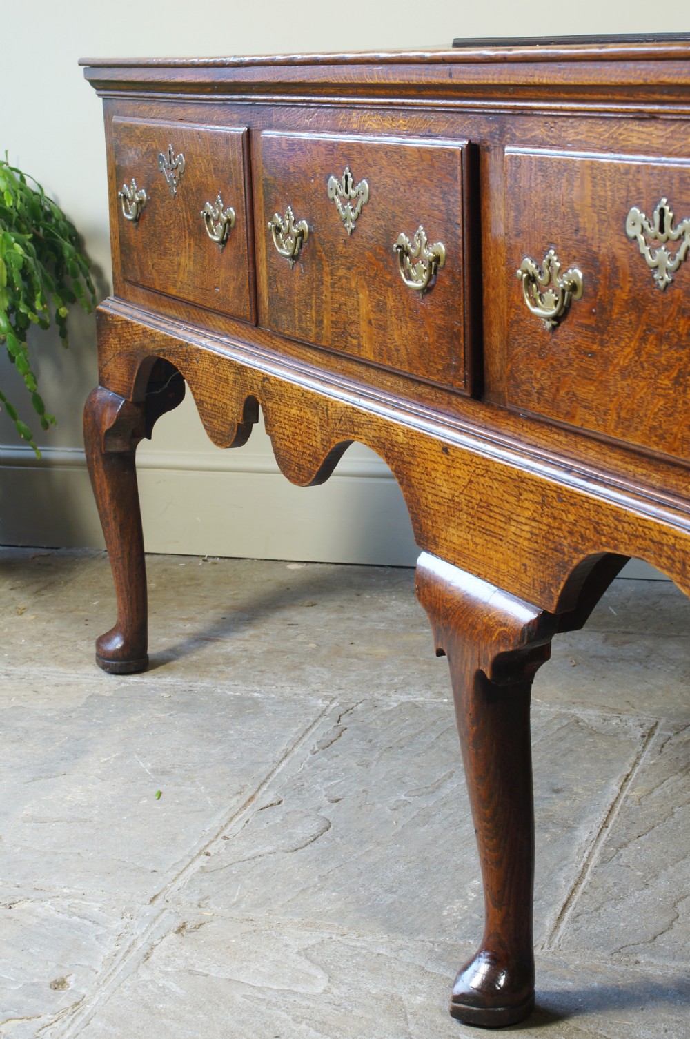 An 18th Century Oak Four Drawer Dresser Base. View XV
