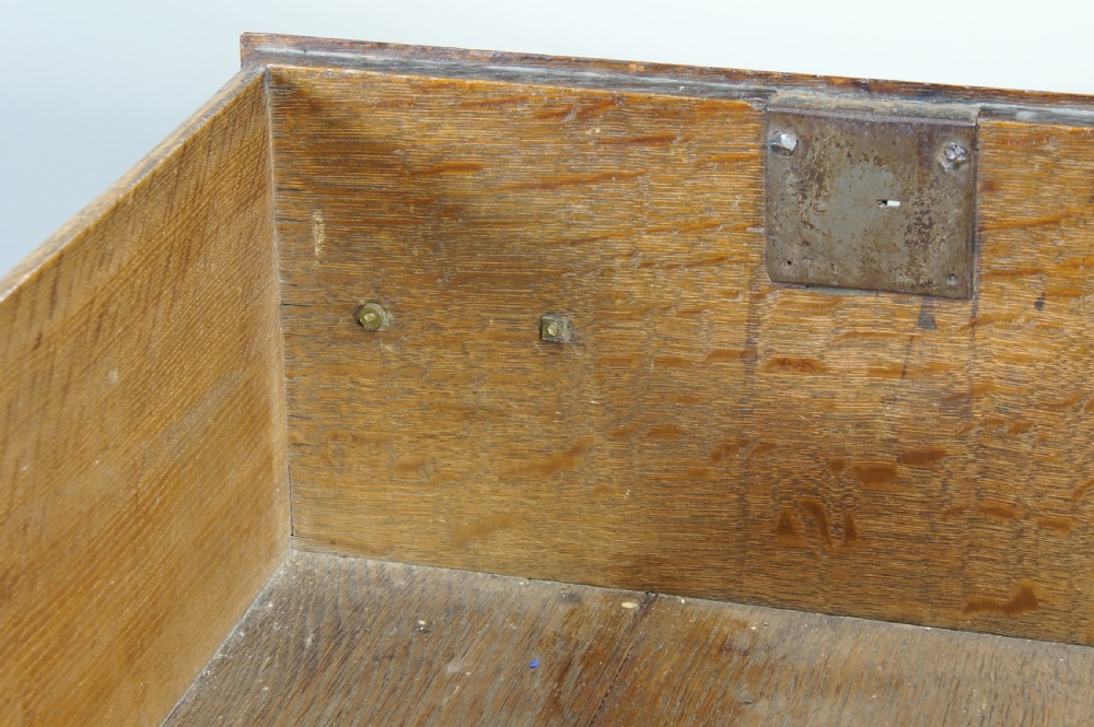 An 18th Century Oak Four Drawer Dresser Base. View XIX