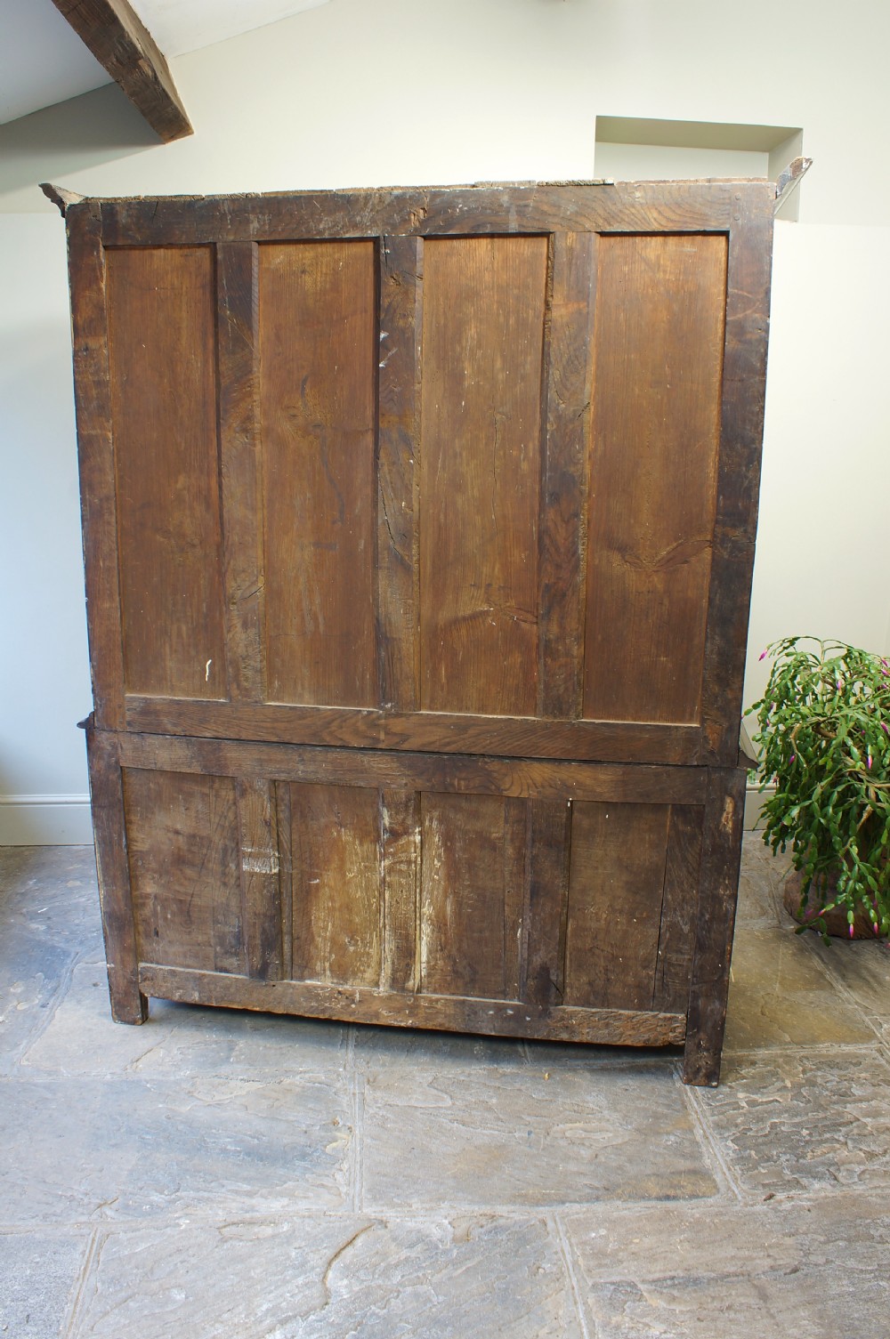  18th Century Welsh Oak Press Cupboard. View IV