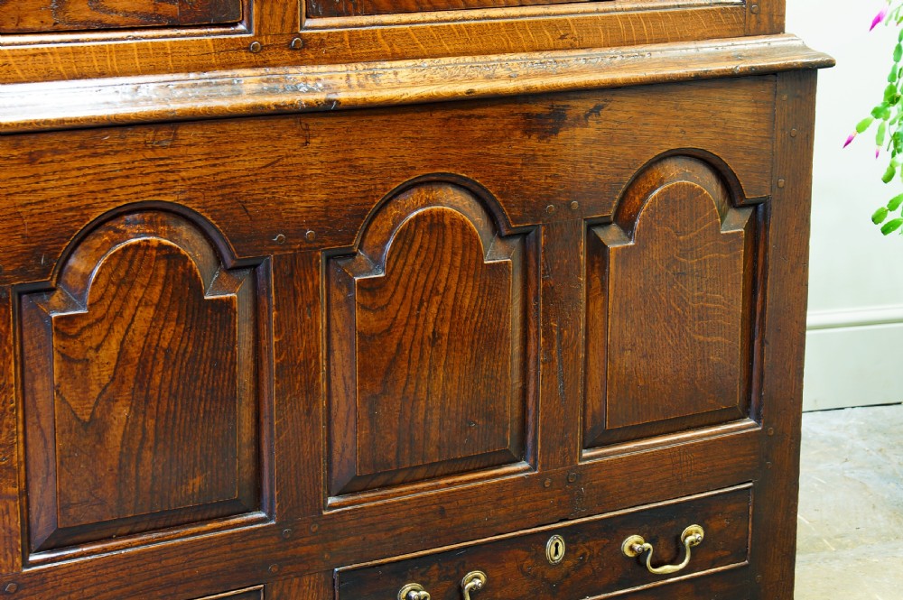  18th Century Welsh Oak Press Cupboard. View VI
