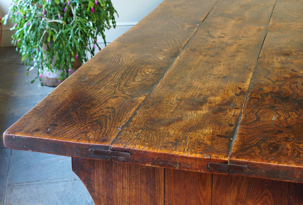 Rare 17th Century Elm Trestle Table View XVII