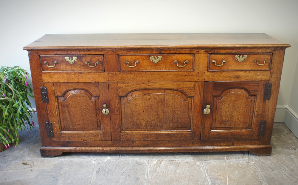 18th Century Oak Dresser Base View VII