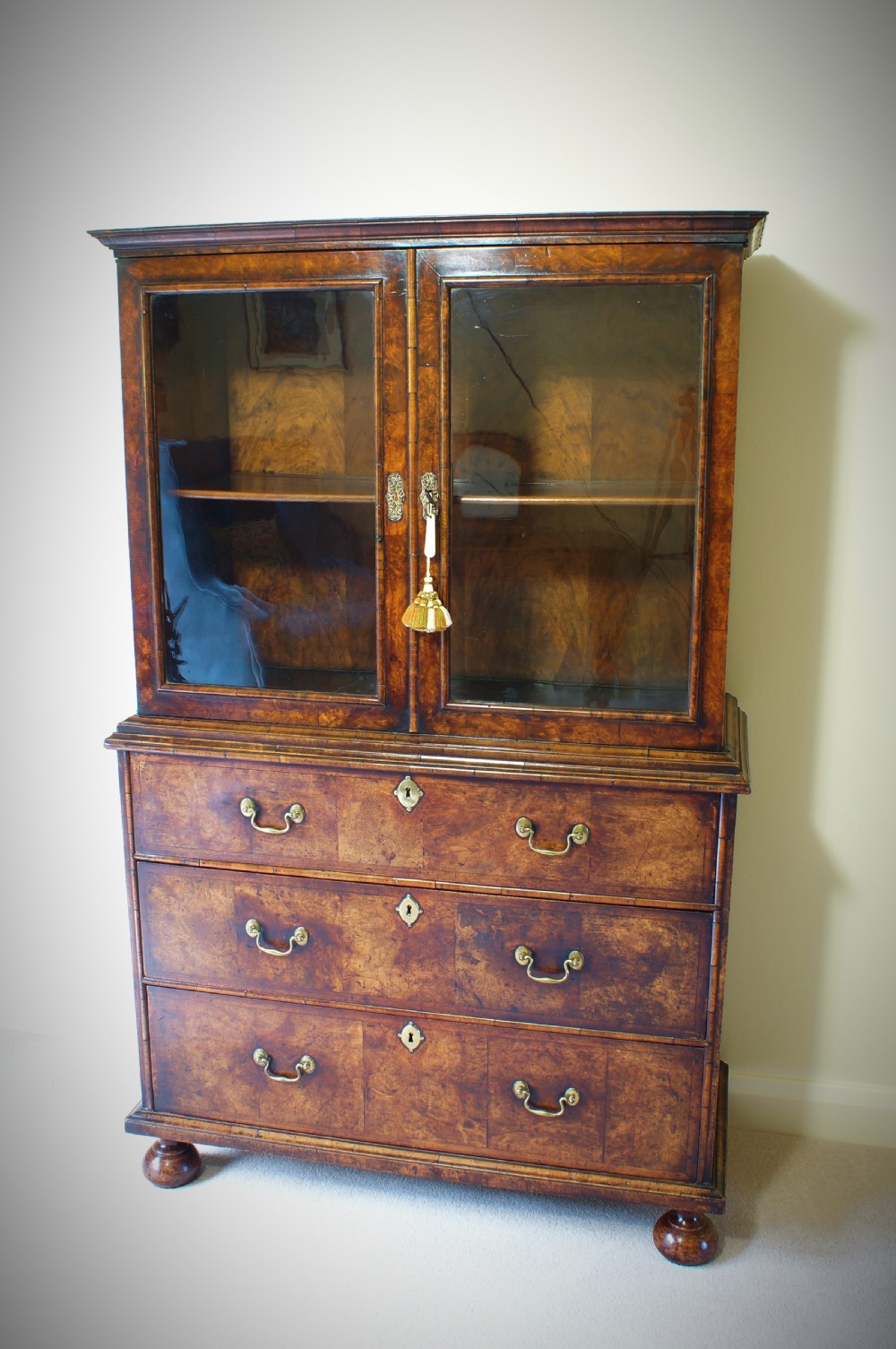 A Rare 17th Century William And Mary Burl Walnut Cabinet On Chest, Circa 1690 View III