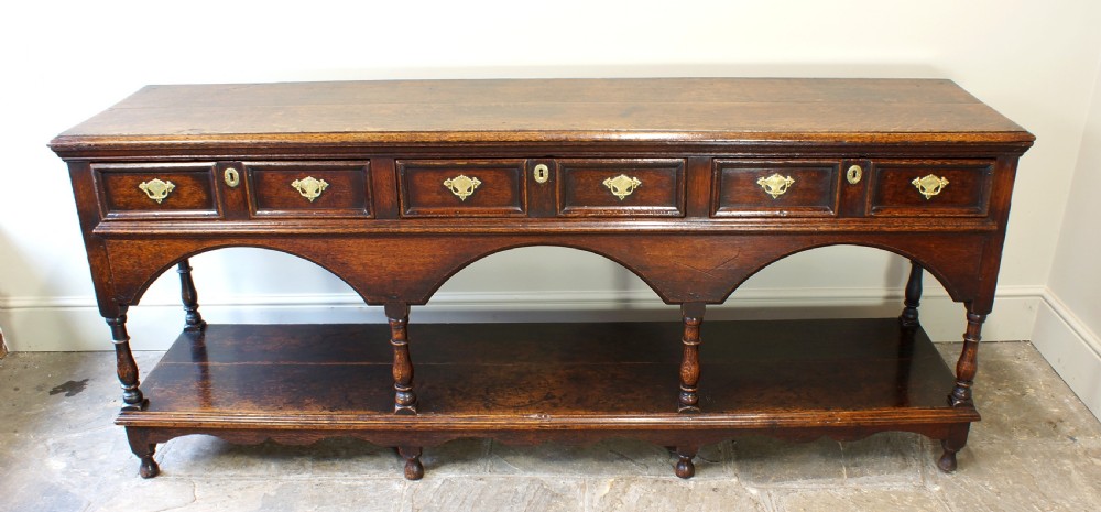 Early 18th Century Oak Dresser Base. View II