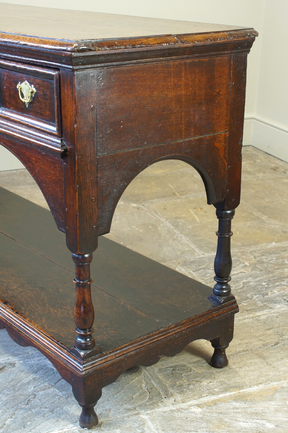 Early 18th Century Oak Dresser Base. View X