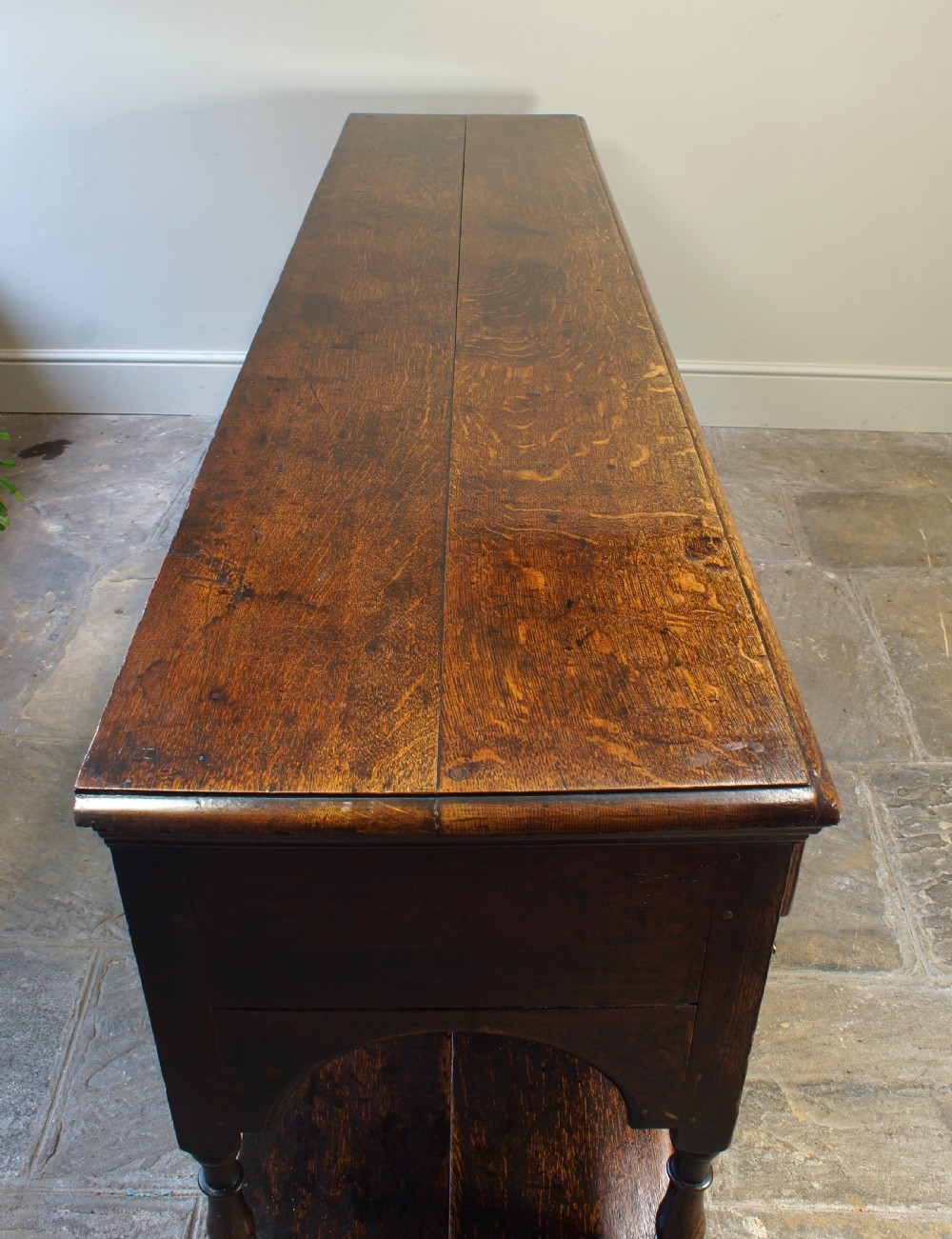 Early 18th Century Oak Dresser Base. View XII