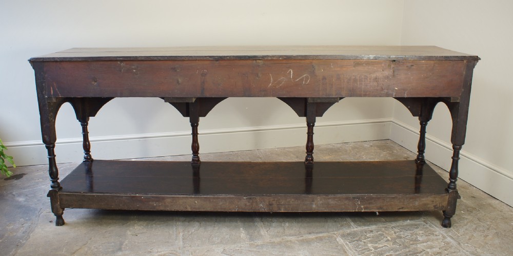 Early 18th Century Oak Dresser Base. View XV