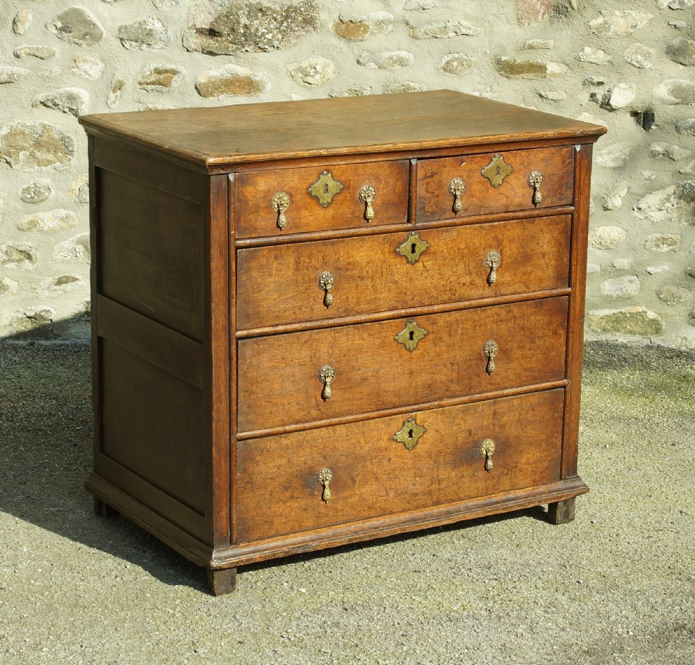 A Small William and Mary Oak Chest of Drawers View V