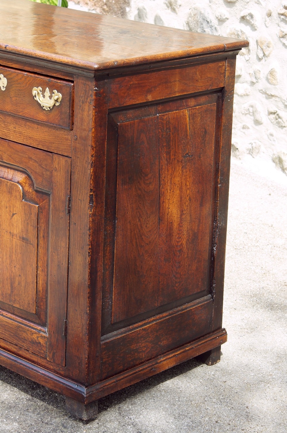 18th Century Oak Dresser Base  View XI